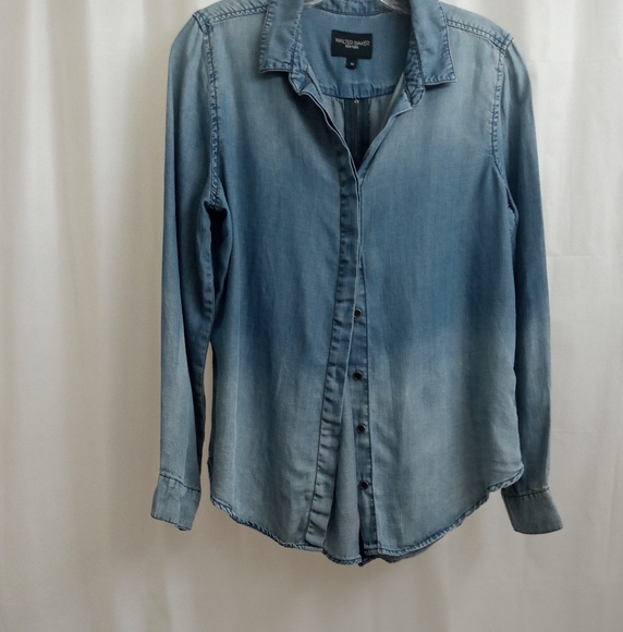 Walter Baker Ombré Blue Denim Back Zip  Up Long Sleeves Gunmetal Button Blouse - Picture 5 of 16